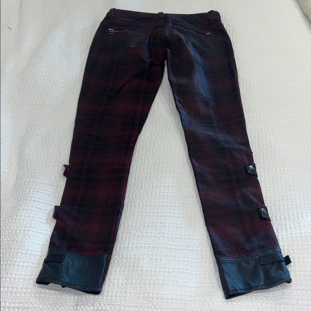 Polo by Ralph Lauren Black and Red Plaid Skinny Jeans - Picture 2 of 8